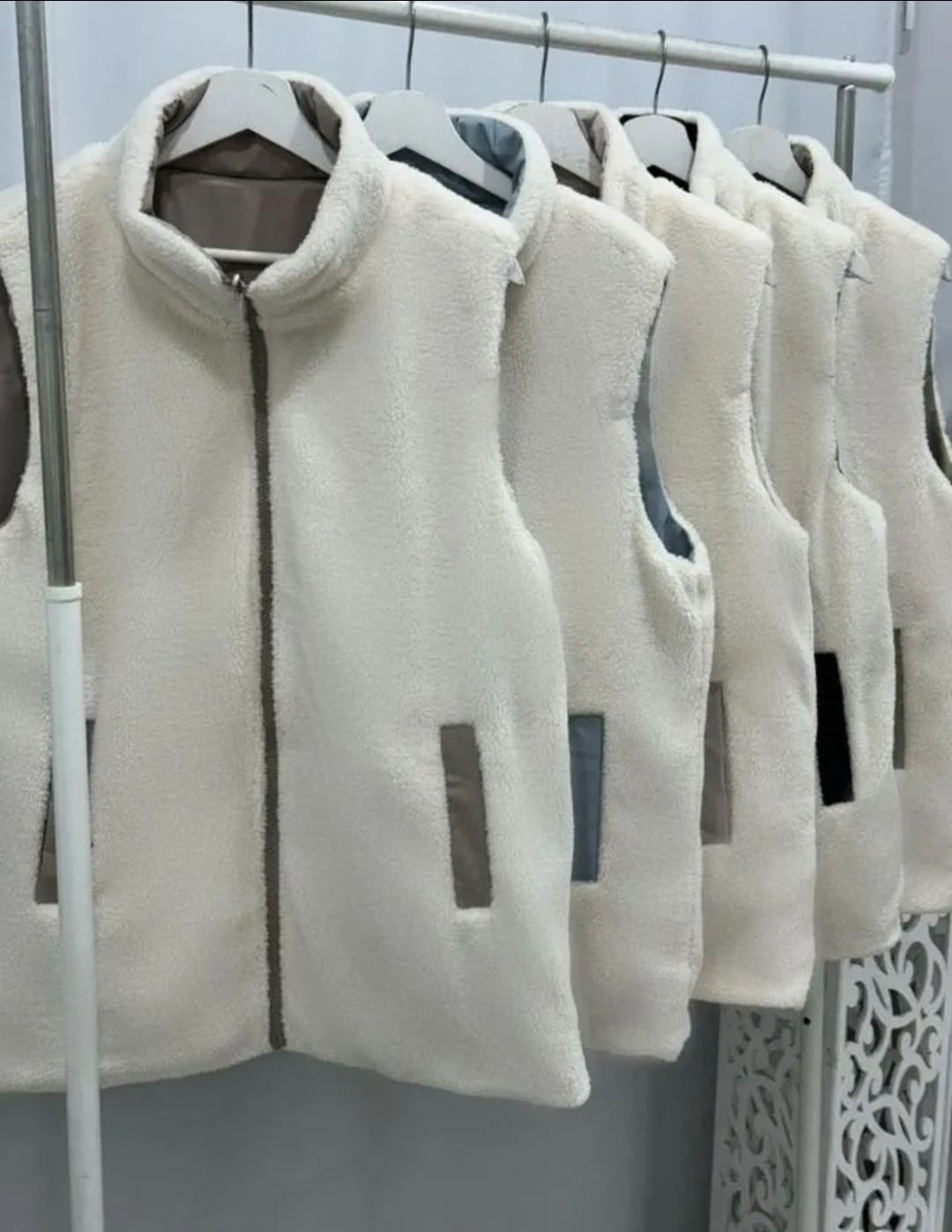 жилетка женская,жилет женский,жилет,жилет женский двухсторонний,теплый жилет