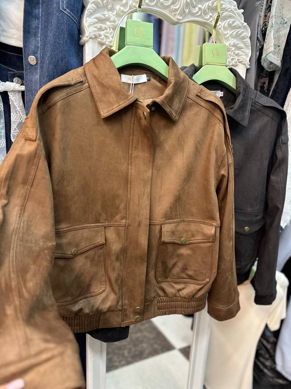 замшевый бомбер укороченный на осень vantaime 338766884,куртка замшевая,куртка замшевая женская,бомбер женская куртка,женская куртка