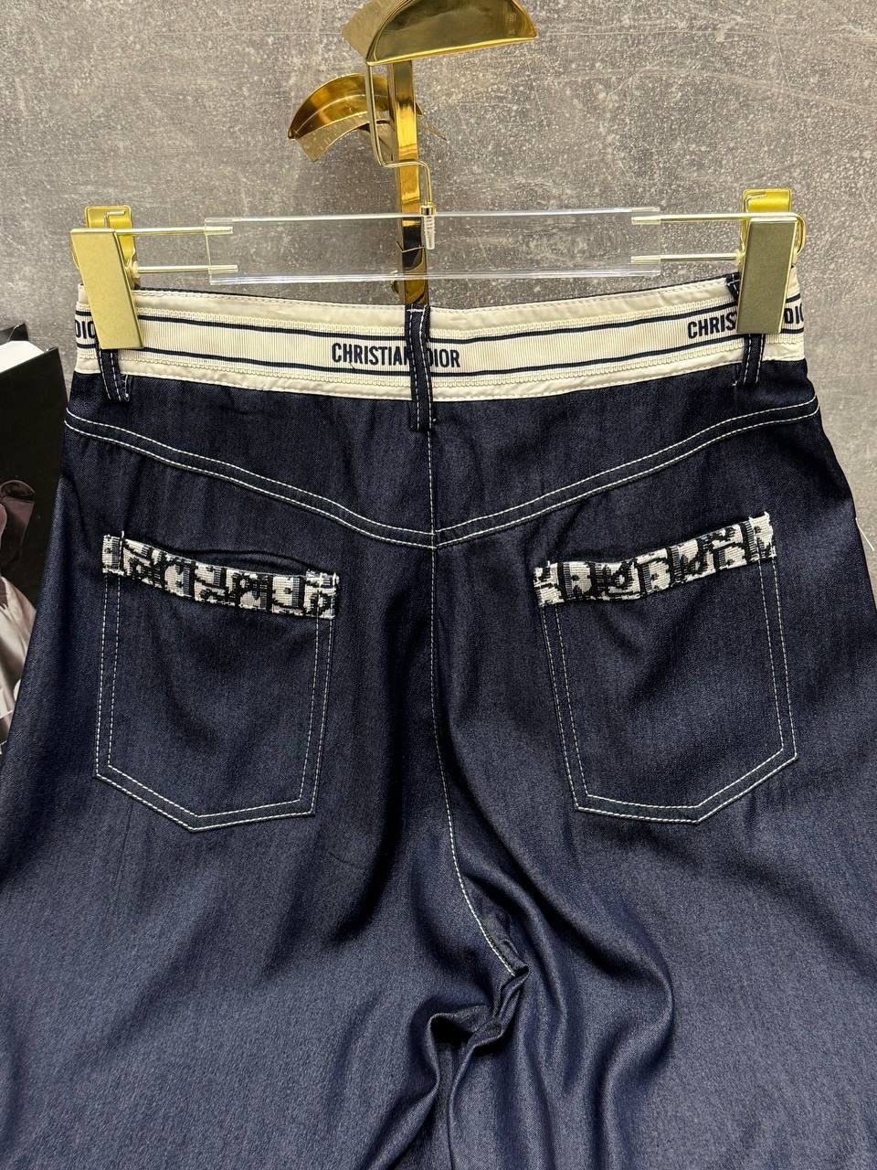 джинсы брюки,стильные джинсы,женские джинсы,повседневные брюки,одежда джинсы