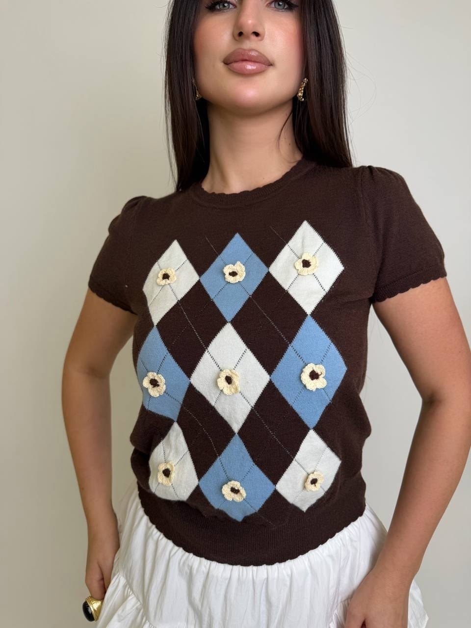 голубой джемпер,джемпер с ромбами,вязаные жилеты,трикотажный свитер,свитер с ромбом