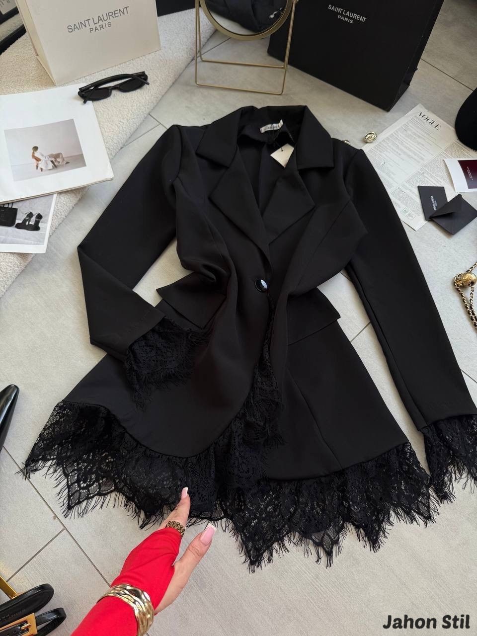жакет с кружевом,платье пиджак с кружевом,пиджак версаче,костюм,стильный наряд