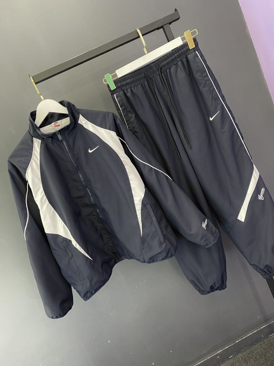 спортивный костюм nike,спортивный костюм nike swoosh,найк костюм,костюм nike,спортивный костюм nike на флисе