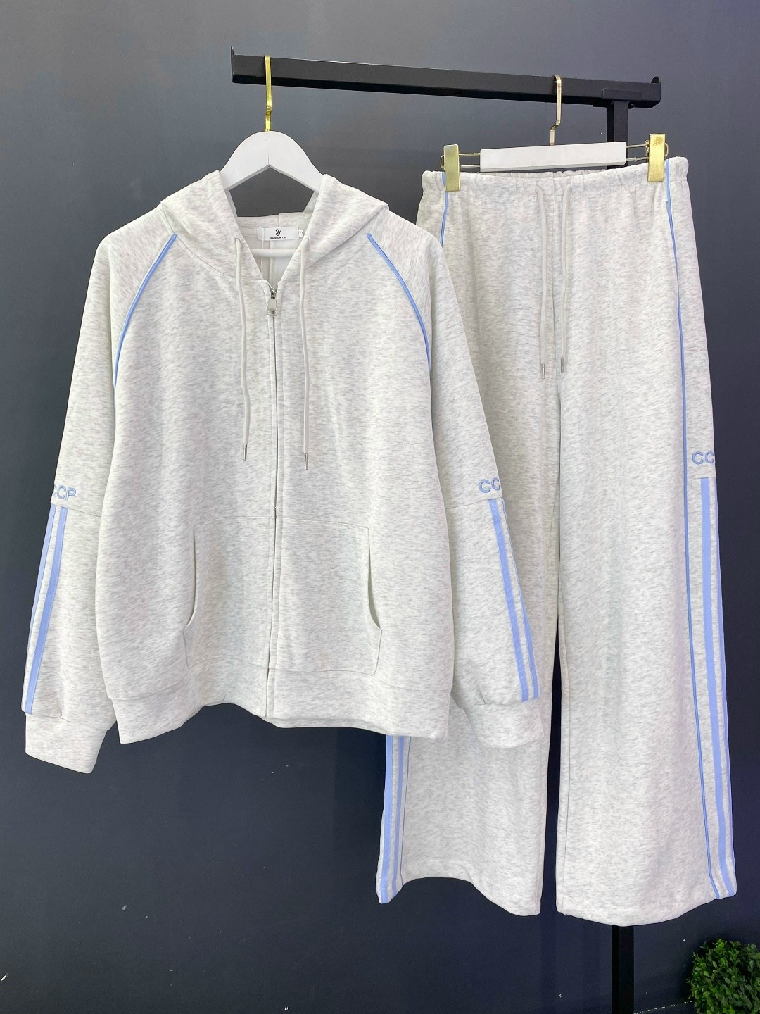 повседневный спортивный костюм,костюм спортивный,спортивный костюм adidas,спортивный костюм женский,спортивные костюмы адидас