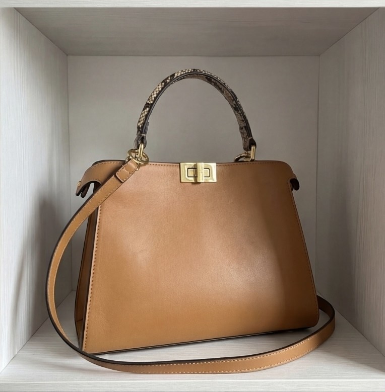 модная сумка,фенди сумка,сумка fendi,бежевая сумка,сумка женская