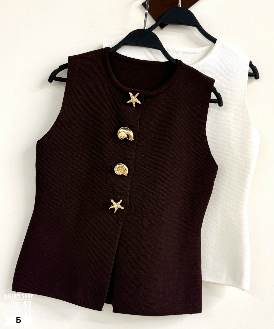 женские жилеты,жилет для женщин,жилетка женская,жилетка трикотажная,жилет на пуговицах