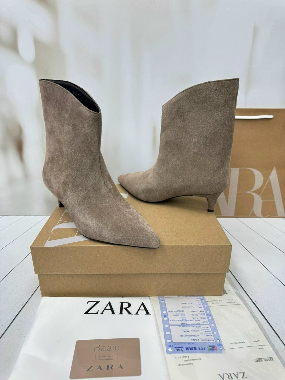 бежевые замшевые полусапожки zara,ботильоны zara замшевые,бежевые замшевые ботильоны,замшевые ботильоны,сапоги замшевые zara бежевые