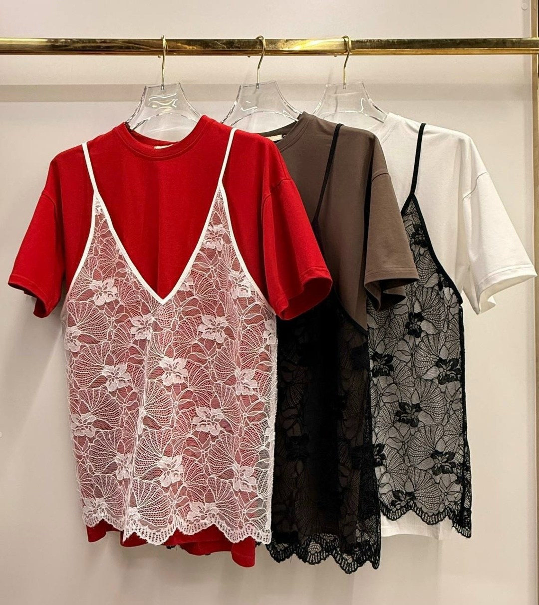 кружевное платье,мода платье,стильные наряды,бельевой стиль в одежде,высокая мода