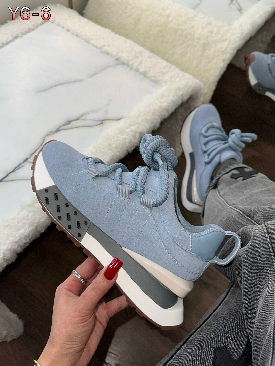 кроссовки женские,,замшевые кроссовки,стильные кроссовки, кроссовки