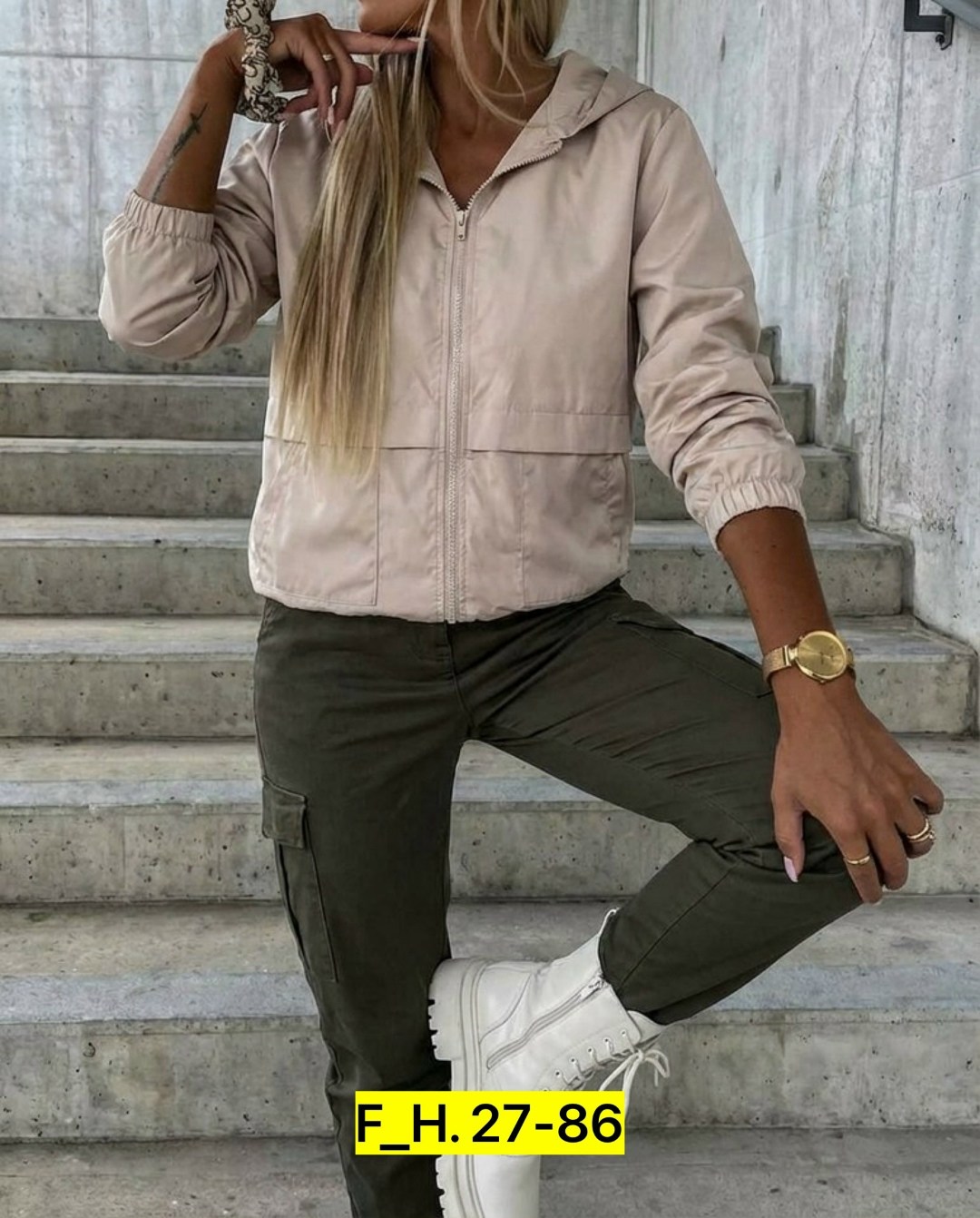 женская куртка,демисезонная куртка женская,куртка модная,куртка демисезонная,стильная куртка