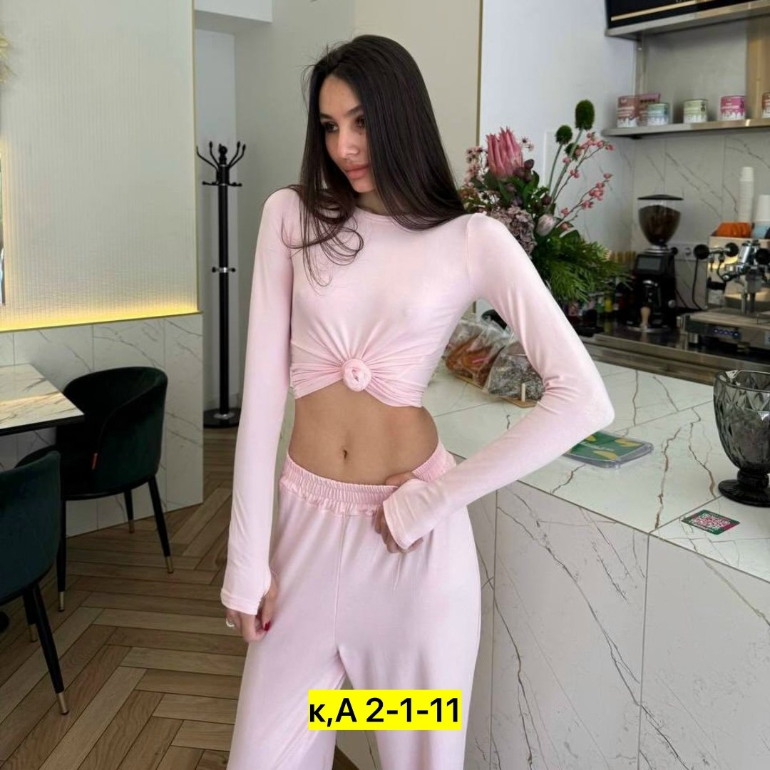 костюм женский,женская кофта,брючный костюм,кофта модная,женский костюм стильный