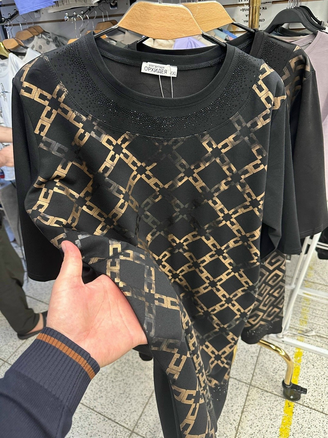 свитшот fendi,свитшот мужская,модный свитер,мужская кофта,джемпер