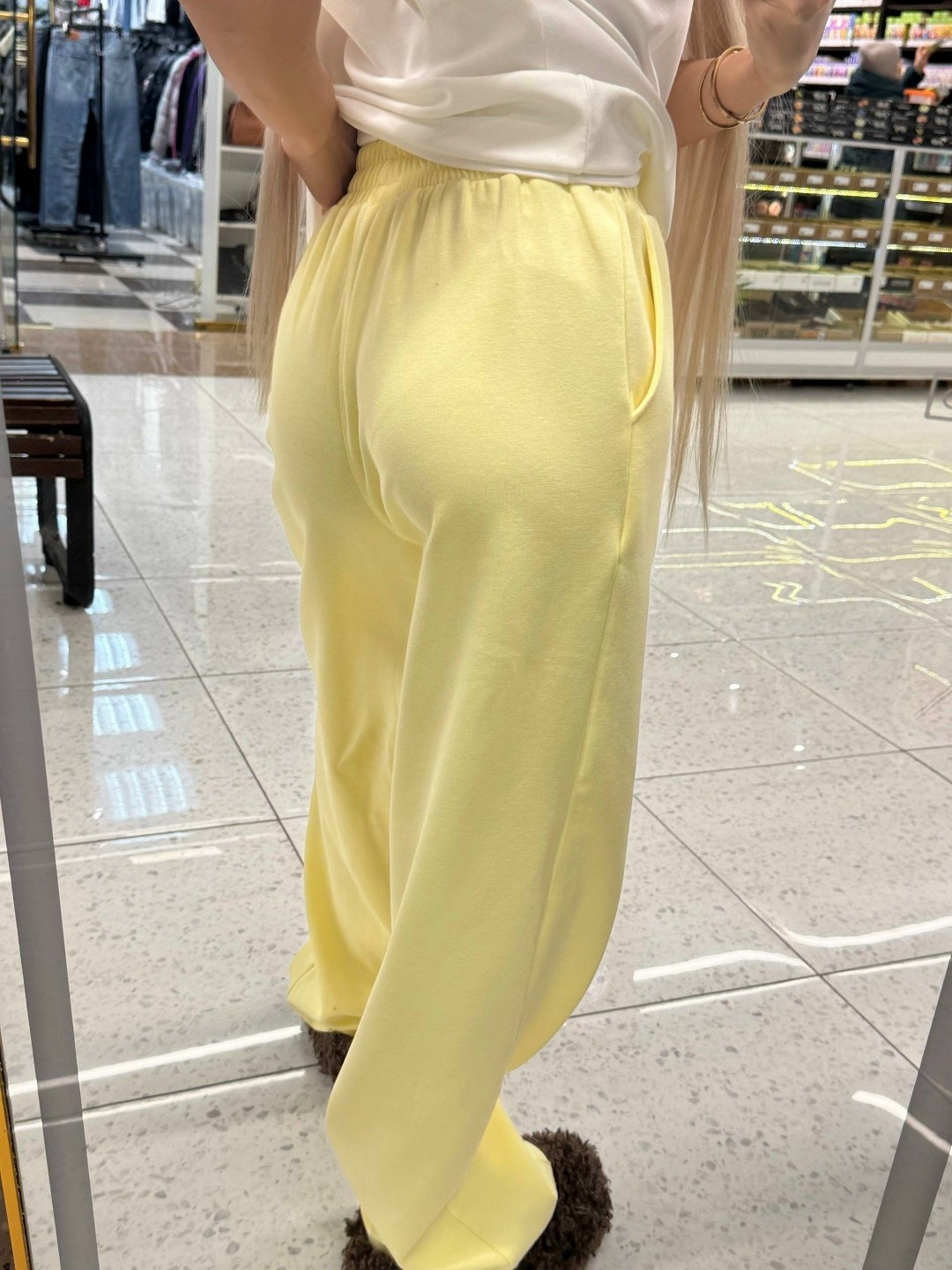 брюки джоггеры,спортивные брюки женские,желтые брюки,брюки спортивные,брюки джоггеры женские