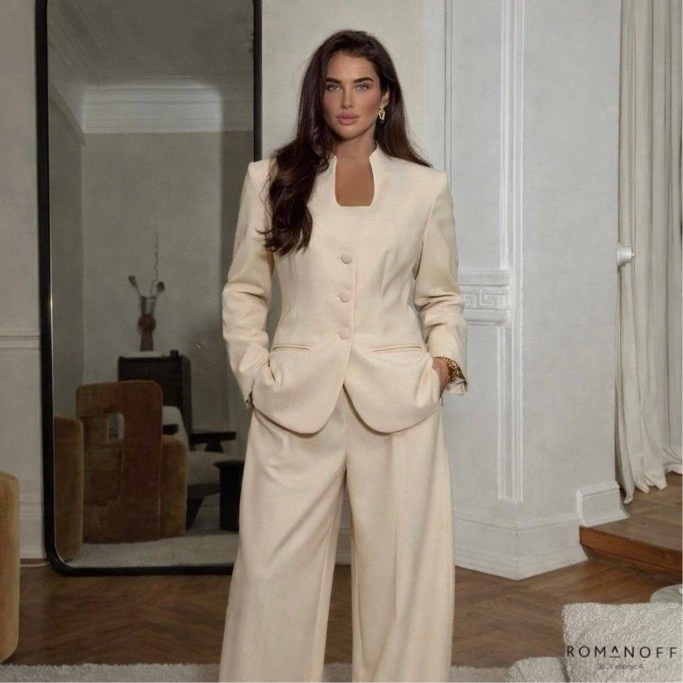 брючный костюм,костюм брючный классический,деловой женский брючный костюм,костюм брючный синий,женский костюм