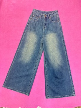 Джинсы