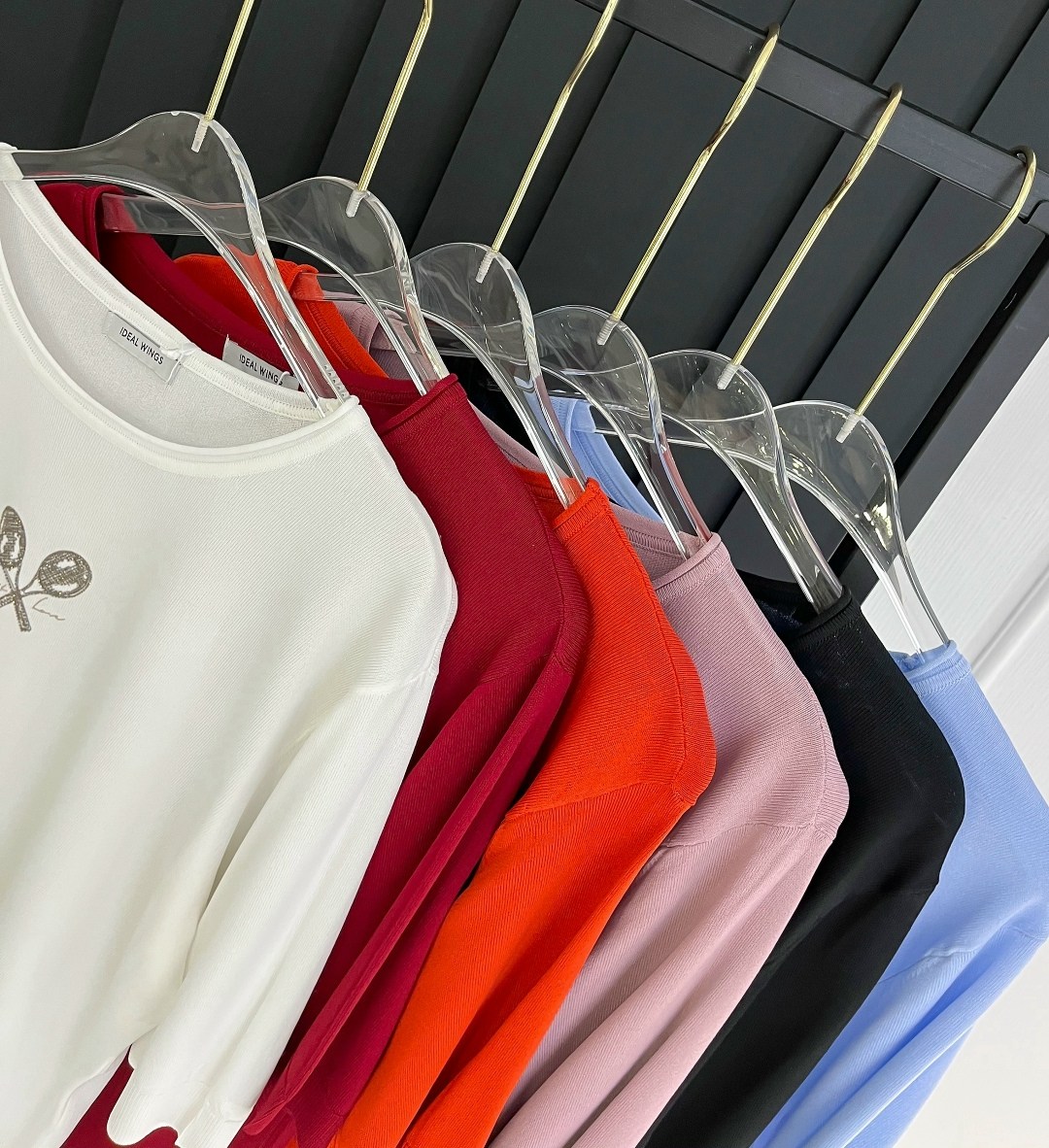 футболки женская,женская футболка белая,футболки белые,женская кофта,футболка стильная