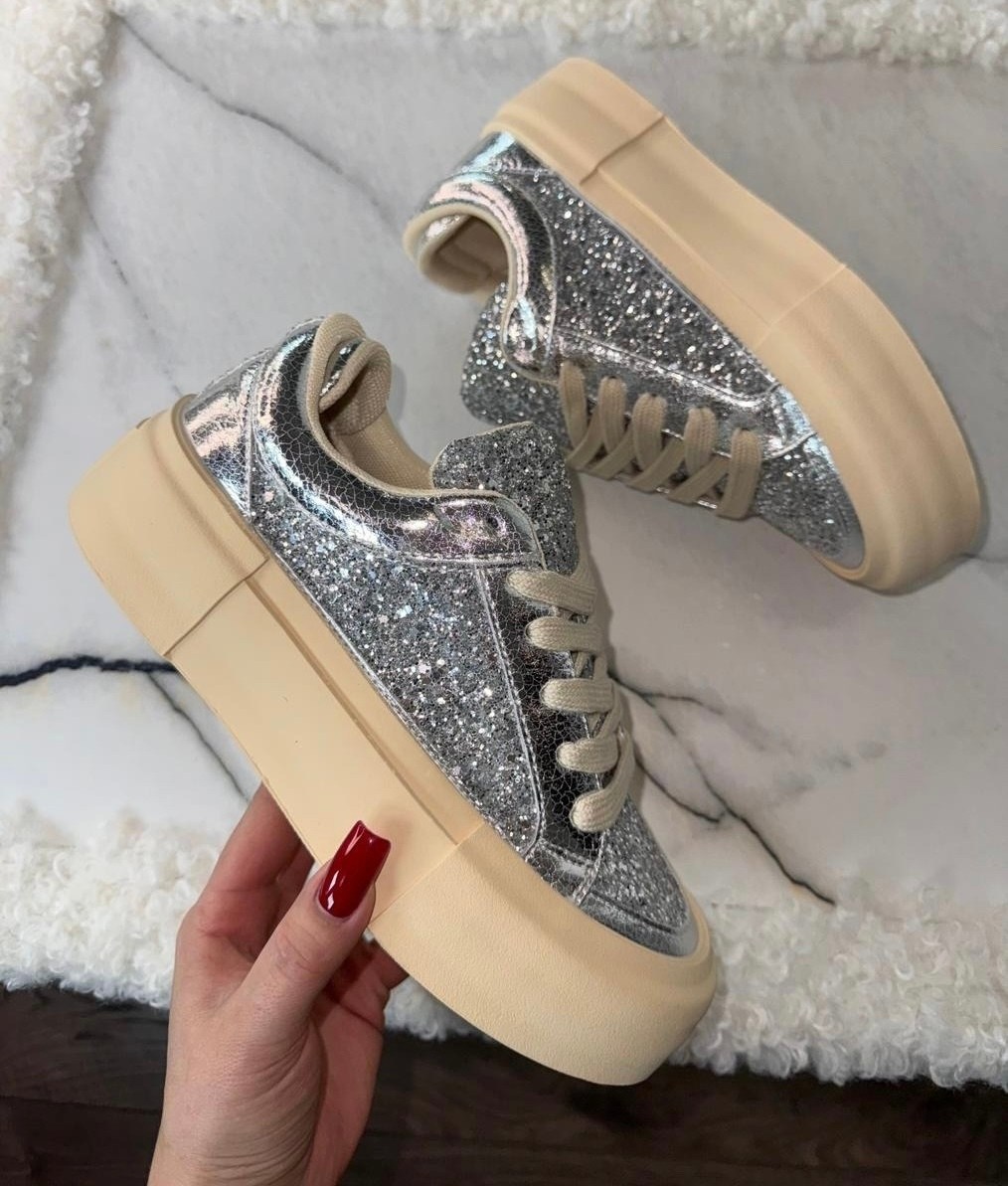 яркие кроссовки,кроссовки из натуральной кожа,женские кроссовки,кроссовки женские черные,женские кроссовки на платформе