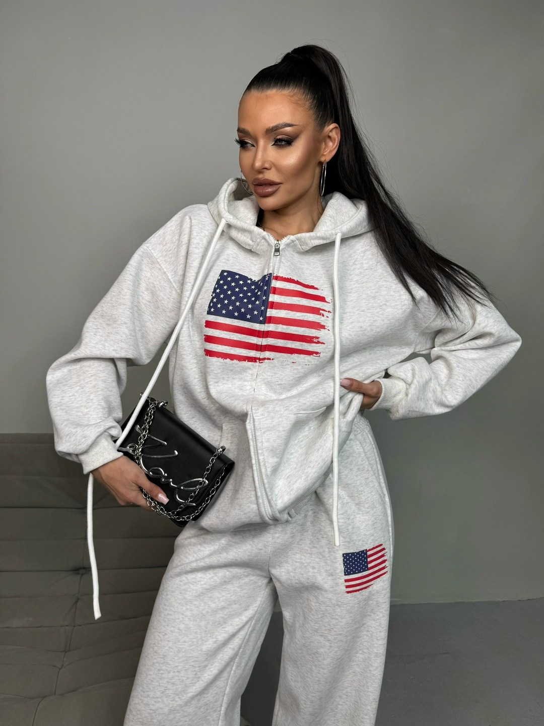 худи оверсайз на молнии зипка с капюшоном на флисе nazia shop цвет светло-серый,спортивный костюм,худи оверсайз на молнии зипка с капюшоном на флисе nazia shop,комплект спортивного костюма usa толстов