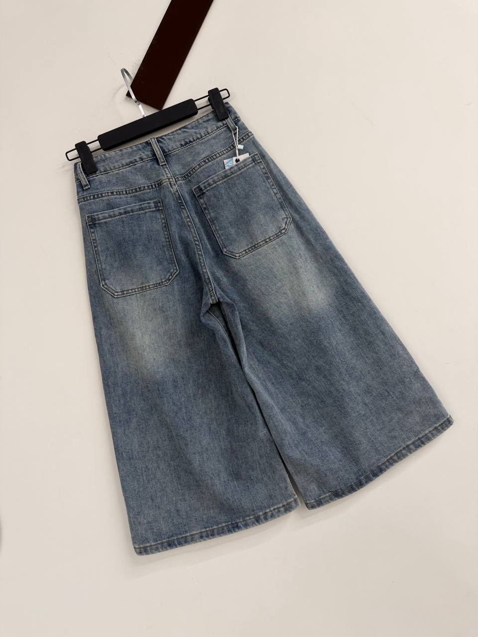 джинсы широкие,женские джинсовые шорты y2k в стиле ретро,джинсовые шорты длинные y2k багги бермуды,джинсы широкие женские,шорты широкие джинсовые