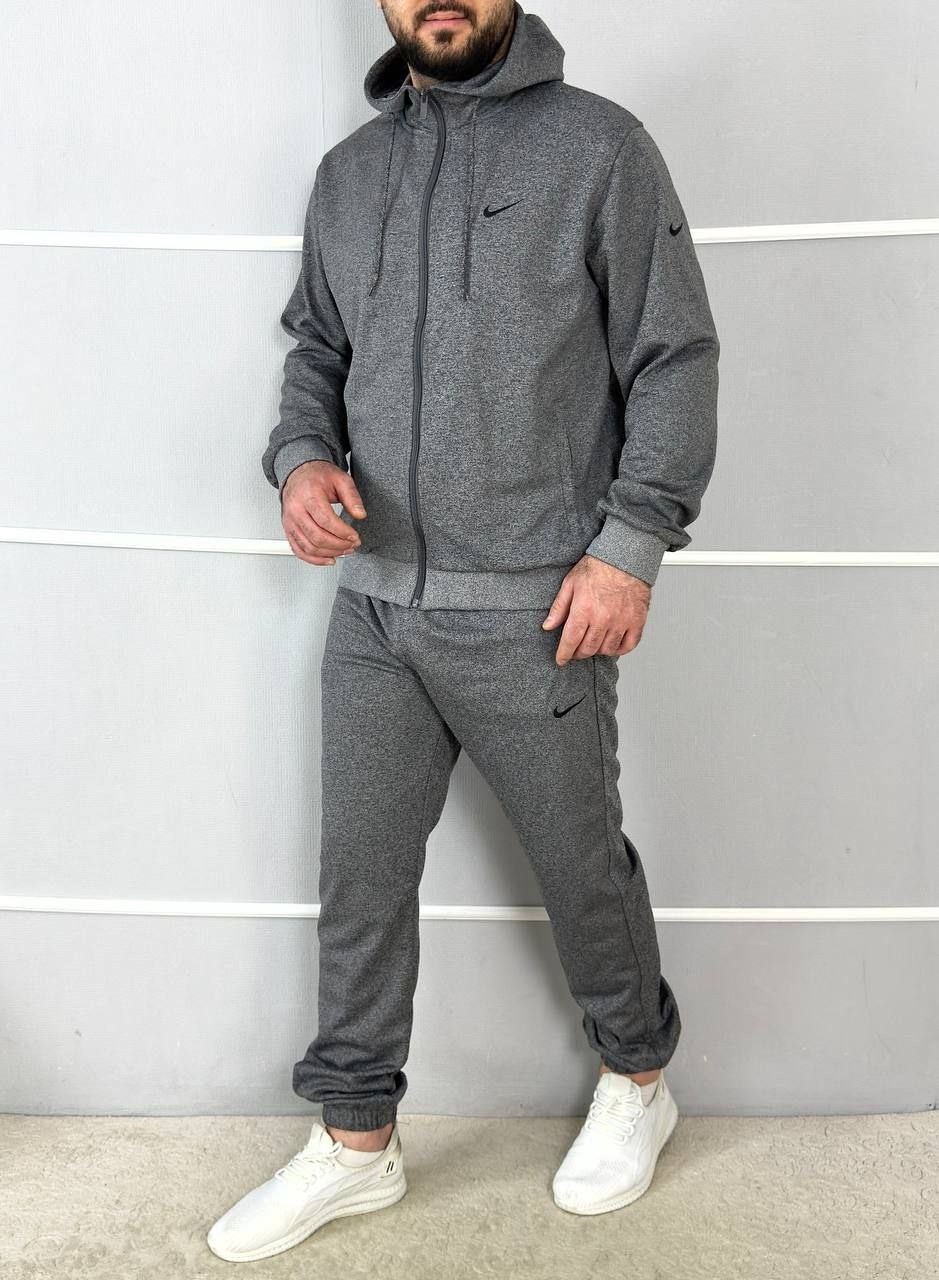 спортивный костюм nike,спортивный костюм,спортивный костюм мужской nike,спортивный костюм мужской,мужской костюм серый