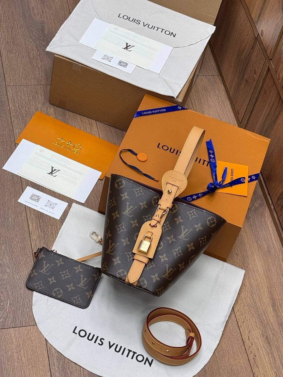 cумка louis vuitton,сумка женская louis vuitton,louis vuitton monogram,сумка луи виттон,louis vuitton сумка на плечо