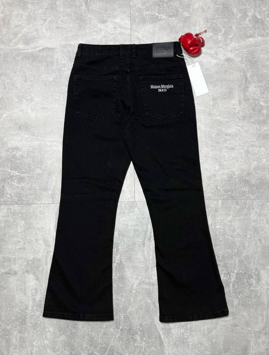 черные джинсы-клеш,джинсы zara cropped flared trf черный,джинсы черные,джинсы клеш denim 3104 черный w25,джинсы мужские клеш