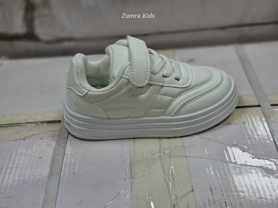 ,детские кроссовки,кеды детская,кроссовка детская,белые кроссовки