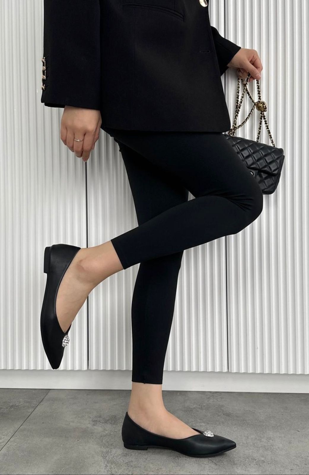 черные балетки,женская ,женские балетки,балетки со стразами, на плоской подошве