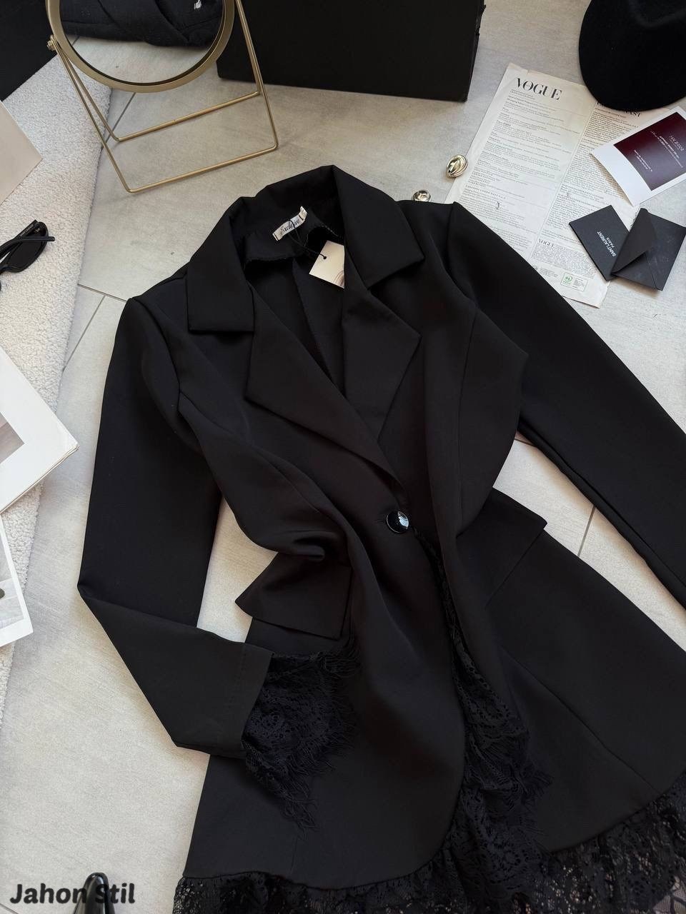 жакет с кружевом,платье пиджак с кружевом,пиджак версаче,костюм,стильный наряд