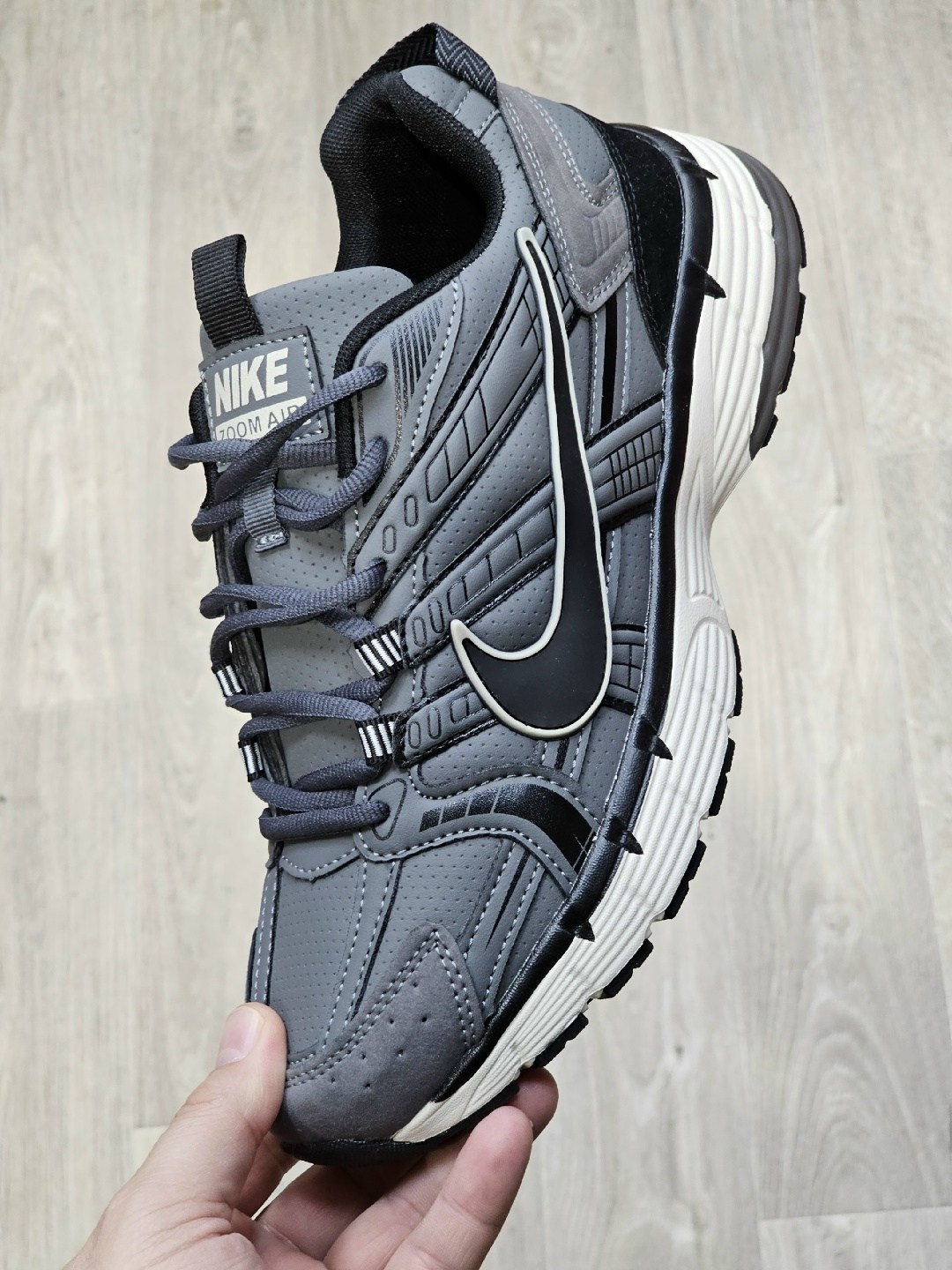 кроссовки nike air zoom vomero 5,nike air zoom vomero 5,кроссовки nike,кроссовки nike zoom vomero 5,кроссовки для мужчин