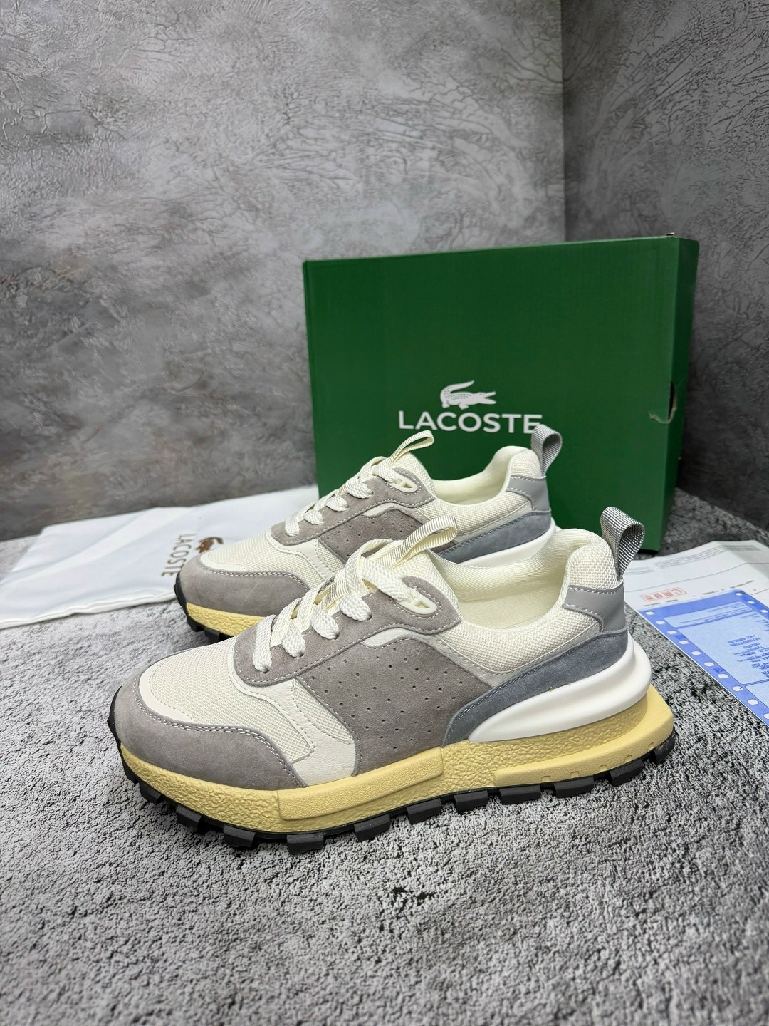 кроссовки lacoste,кроссовки мужские lacoste,кроссовки elite active lacoste,кроссовки для образа жизни женские низкие lacoste, цвет light brown/green,кроссовки мужской lacoste замша, текстиль