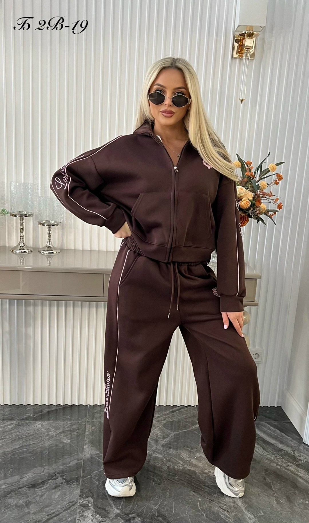 спортивный костюм женский,женский костюм,спортивный костюм,спортивный костюм модный,женский костюм двойка