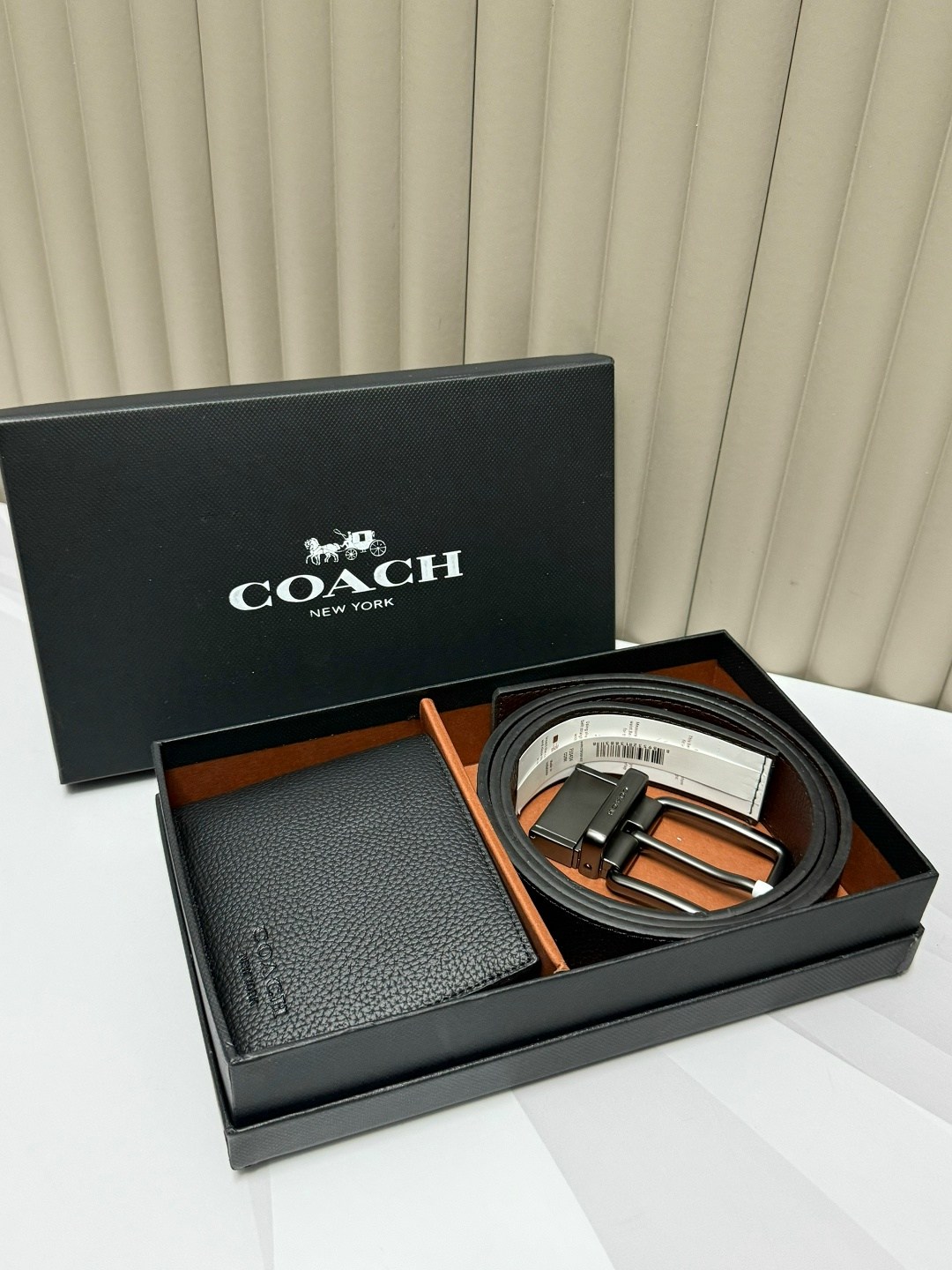 ремень coach,ремень мужские,coach ремень мужской f55434,мужские аксессуары,мужской подарочный набор