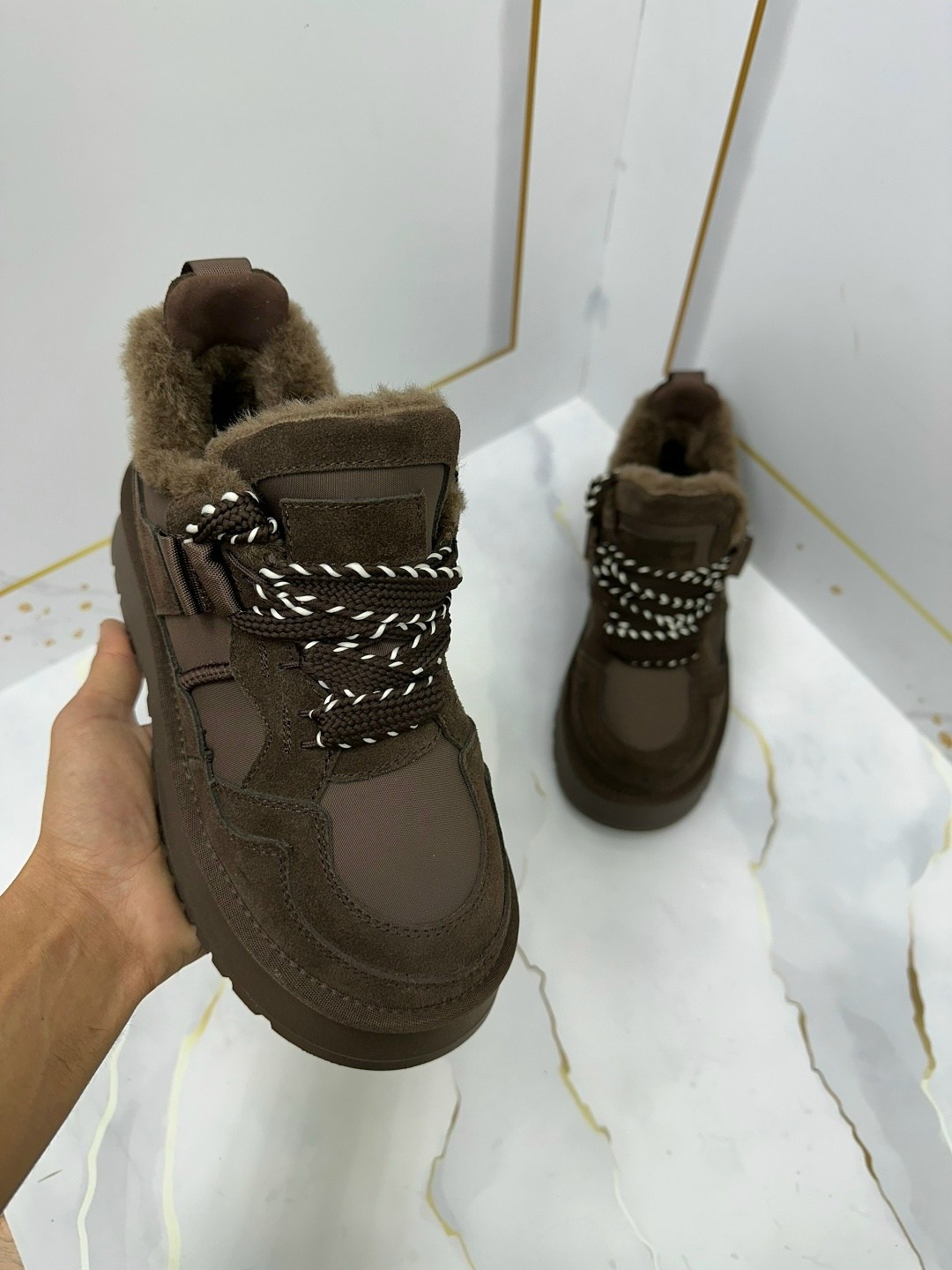 ,ugg кроссовки зимние,кроссовки зимние женские,угги кроссовки женские зимние,женские угги