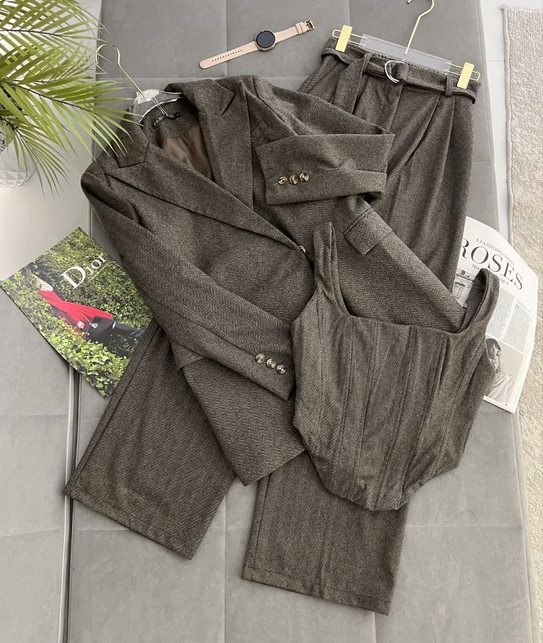 стильные костюмы,женский брючный костюм,костюм тройка женский,костюм классический,деловой брючной костюм