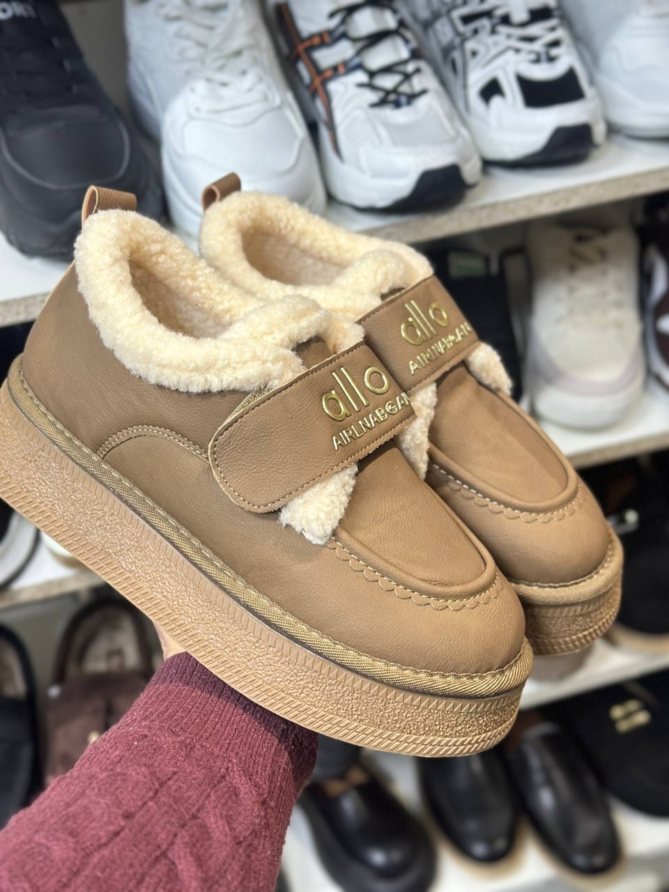 , женская,обуви,ботинки с мехом,модная