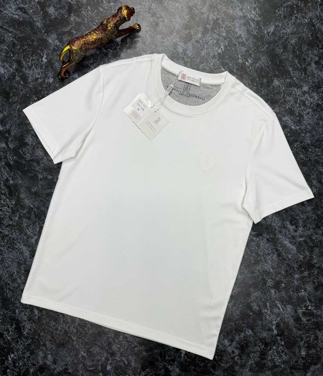 коричневая футболка,мужская футболка,футболки мужские брендовые,футболка,футболки для мужчин