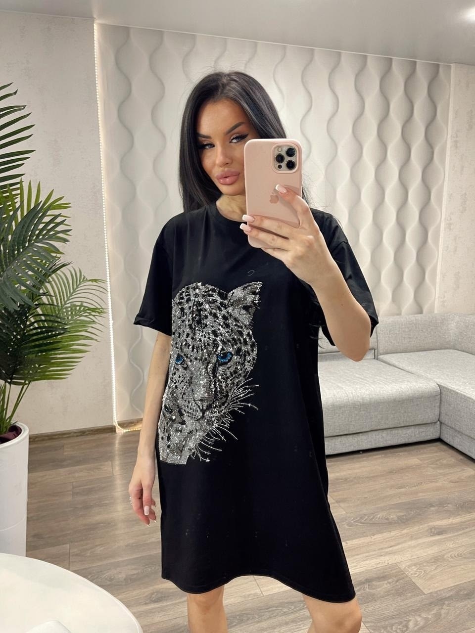 туника праздничная удлиненная домашняя t.b shop,футболка женская оверсайз со стразами,футболка оверсайз со стразами fashion lux,женская футболка,футболка оверсайз со стразам