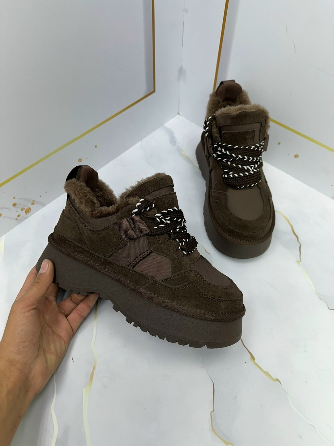 ,ugg кроссовки зимние,кроссовки зимние женские,угги кроссовки женские зимние,женские угги