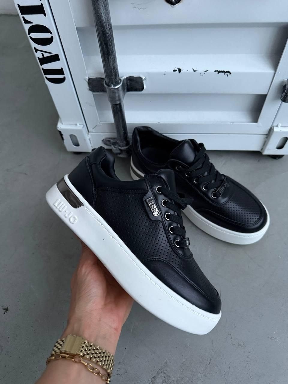 кеды bugatti мужские,,кроссовки женскиe,кроссовки черные, женская