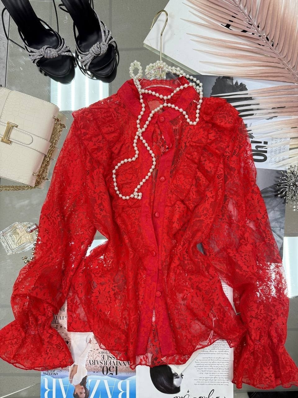 женская кружевная рубашка-блузка из гипюра,блузка кружевная,рубашка кружевная,женская кружевная рубашка,красная кружевная рубашка