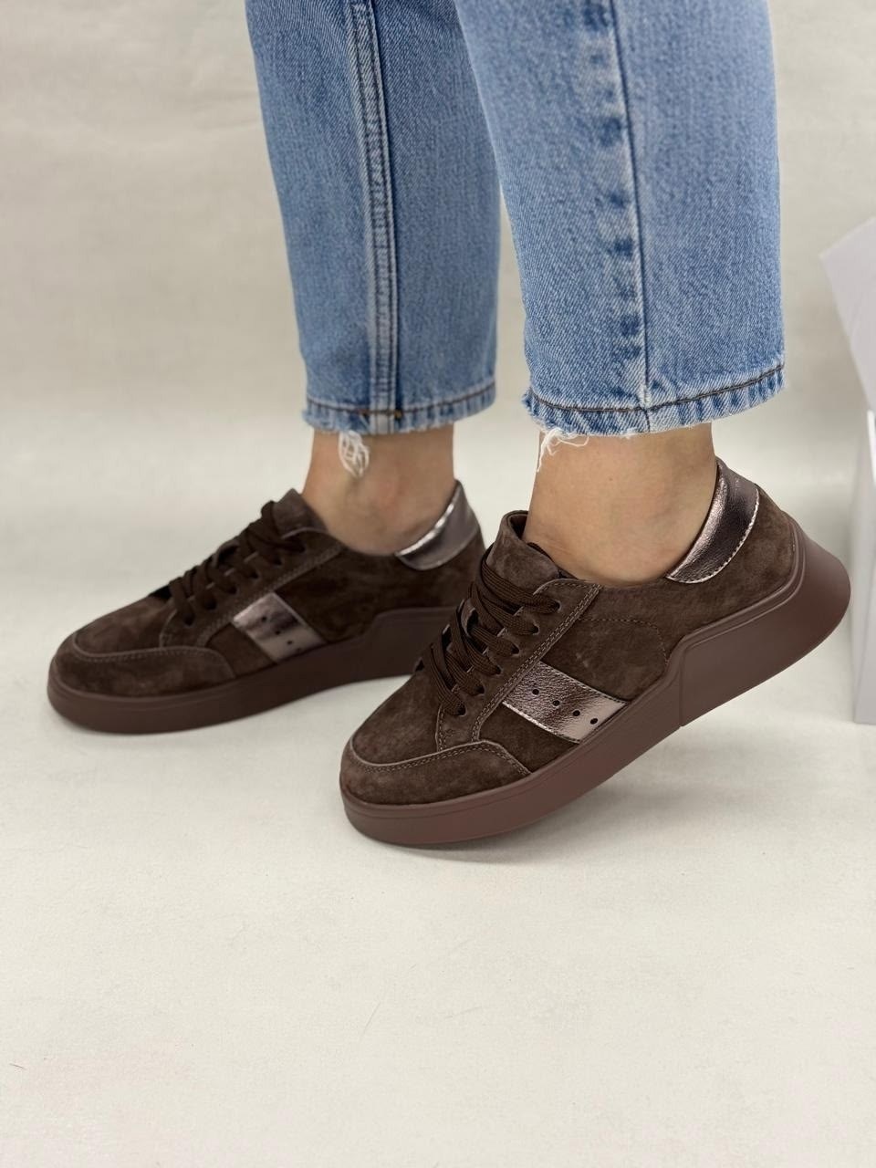 ,черные замшевые кеды,кроссовки замшевые,женские черные замшевые низкие кеды от anesia,кроссовки черные