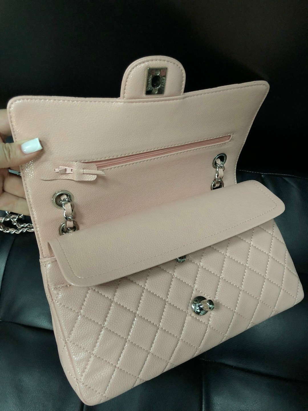 сумка шанель,chanel classic flap bag,chanel сумка,сумка шанель chanel 2.55 flap бежевая с фурнитурой серебро,сумка шанель бежевая