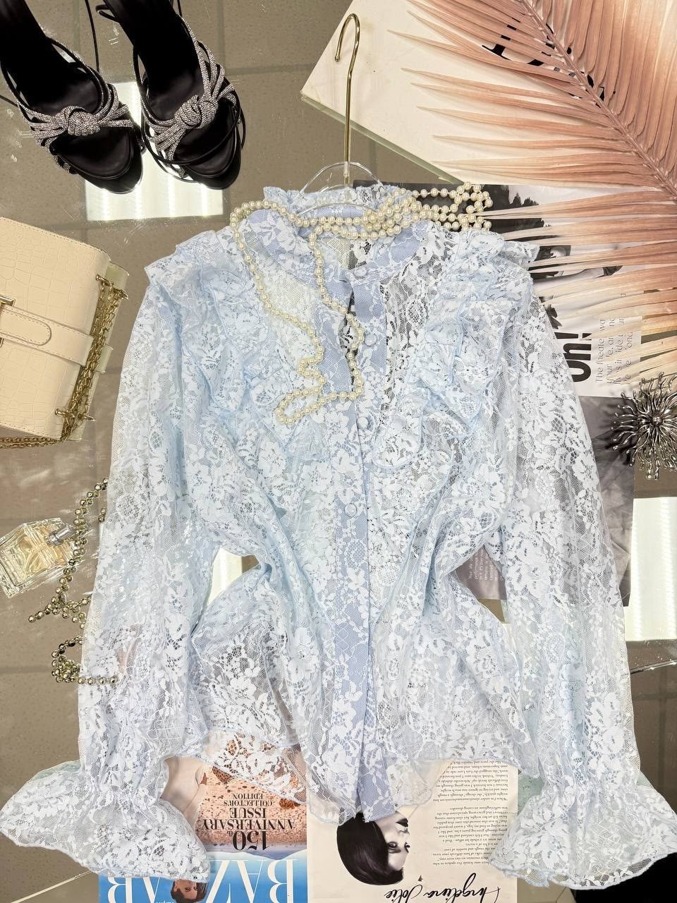 женская кружевная рубашка-блузка из гипюра,блузка кружевная,рубашка кружевная,женская кружевная рубашка,красная кружевная рубашка