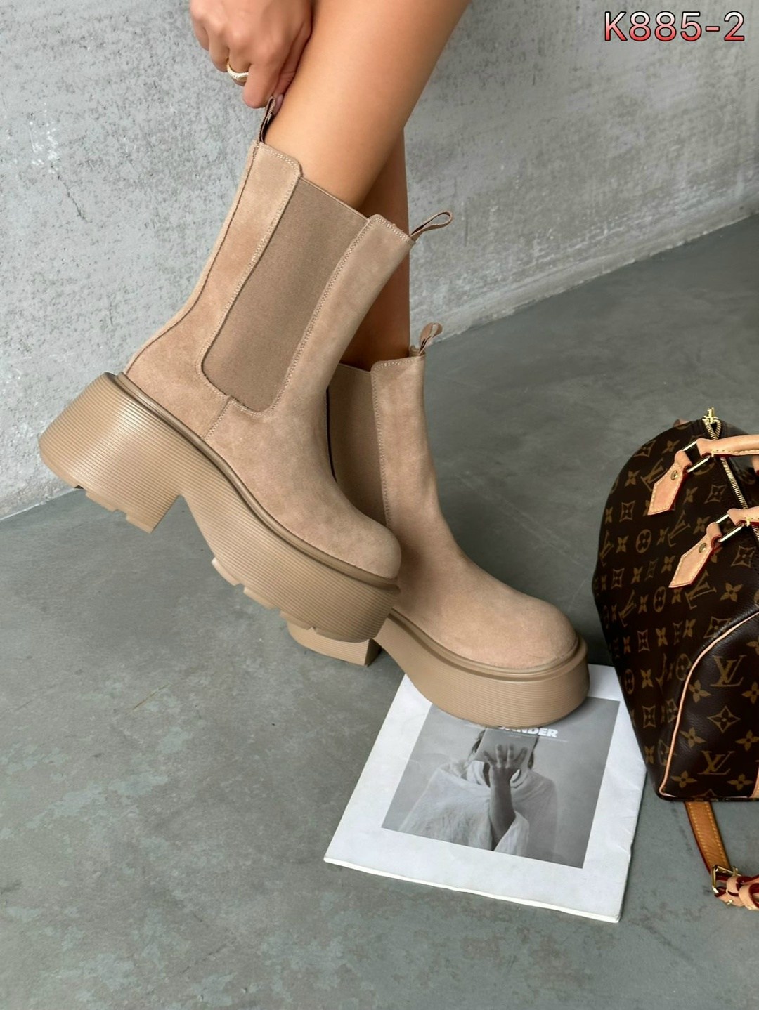 ,женские бежевые замшевые удобные ботинки mold tonny black,челси на платформе зимние натуральная замша ane 248246122,женская ,ботинки челси женские