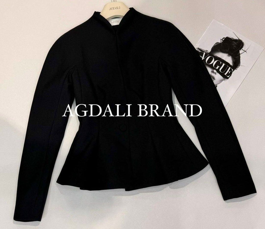 женский пиджак,жакеты,белый жакет с баской,жакет с воротником,пиджак женский с баской