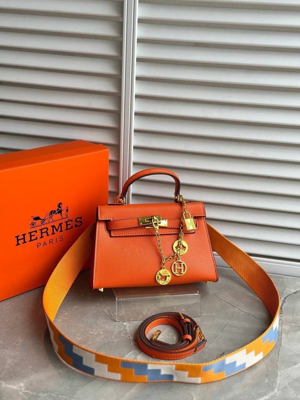 коробка для сумки 25 келли hermes,сумка брендовая в подарок hermes гермес,сумка женская маленькая hermes,сумка hermes,женская сумка hermes