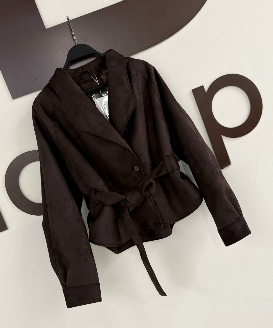 пальто-пиджак из шерсти c шелком idol jacket шоколад,женское укороченное шерстяное пальто tbpro,пиджак женский оверсайз,пиджак оверсайз коричневый жакет luna luminosa,пиджак оверсайз блейзер жакет be&