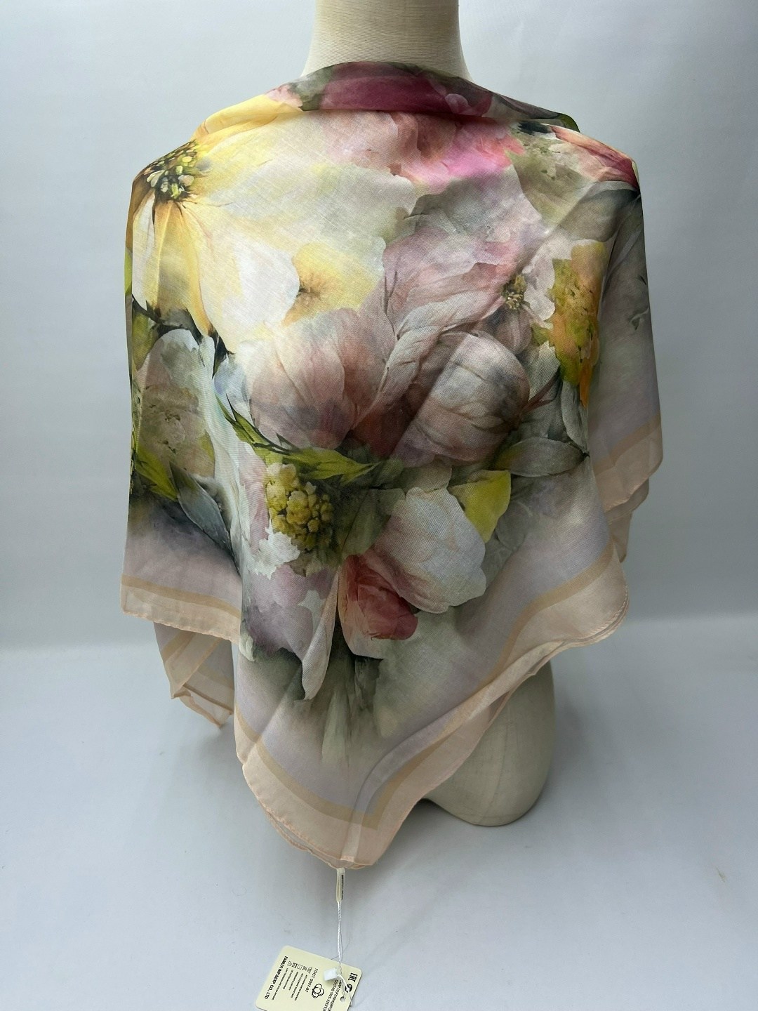 батик платок,платок для женщин,палантин женский,палантин платок,шарфы и платки