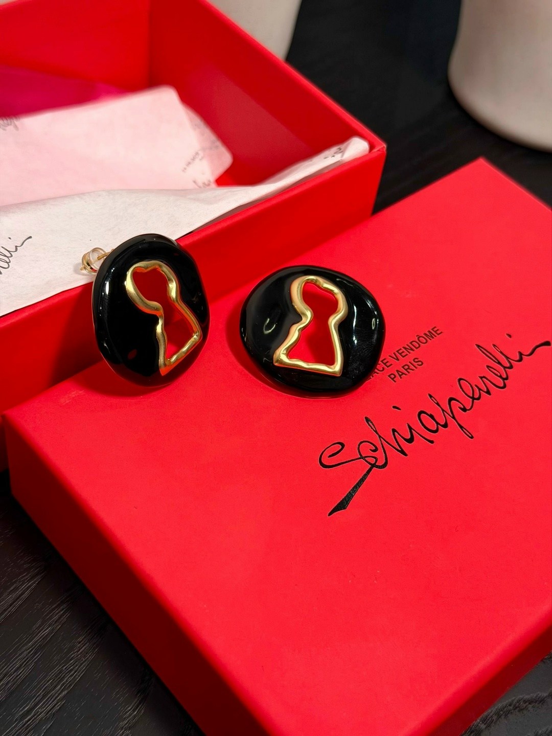 серьги yves saint laurent,брендовые серьги,модные серьги,серьги украшения,серьги для женщин