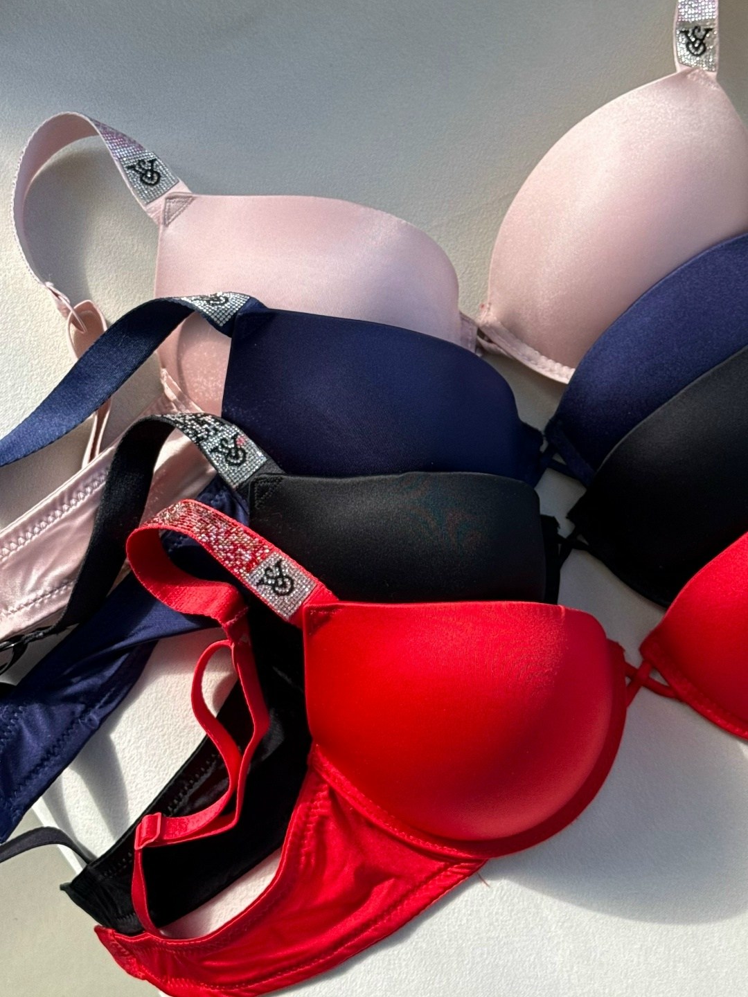 бюстгальтер женские,бюстгальтер,белье женское,пуш ап бюстгальтер,лифчик